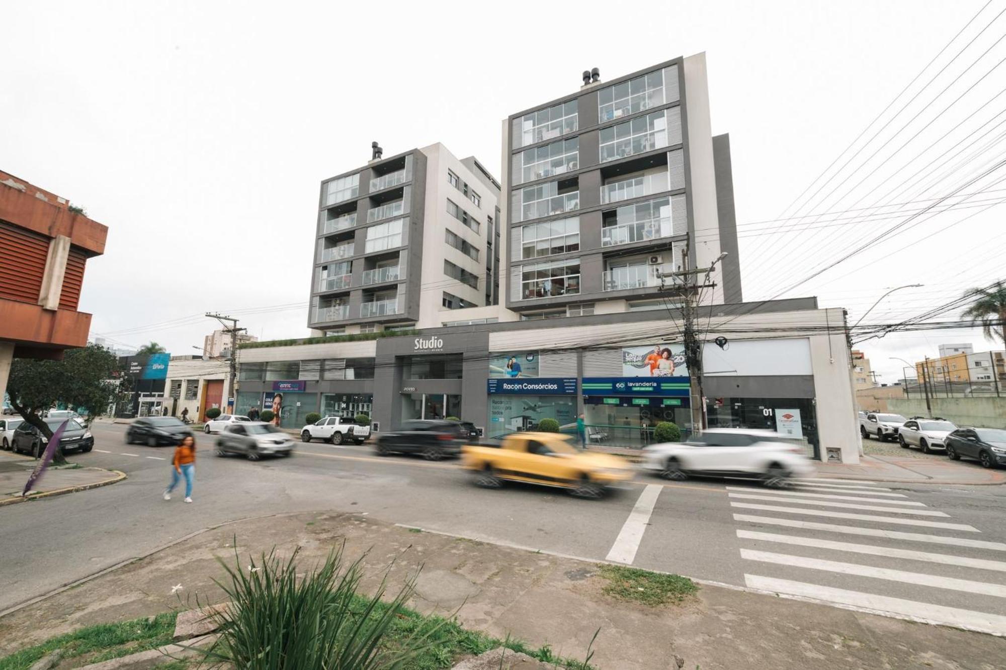 Apto Completo, Central, Com Garagem E Academia! 佩洛塔斯 外观 照片